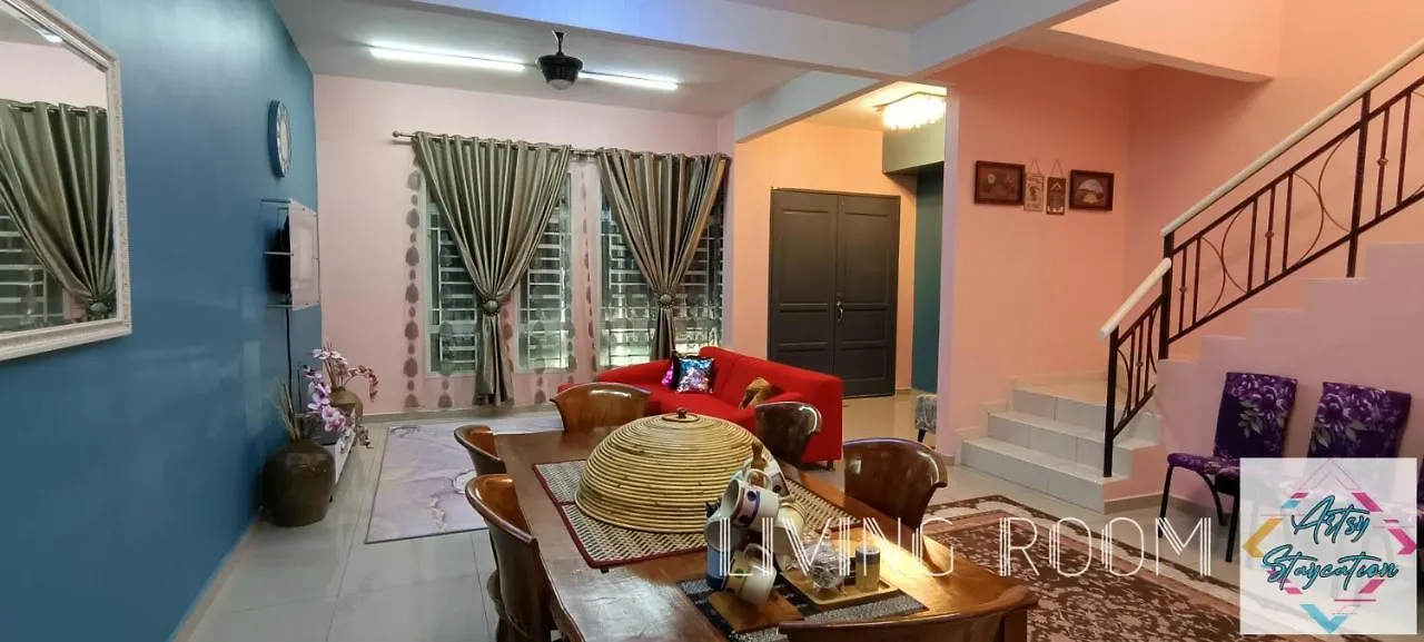 Holiday home Artsy Staycation Malacca