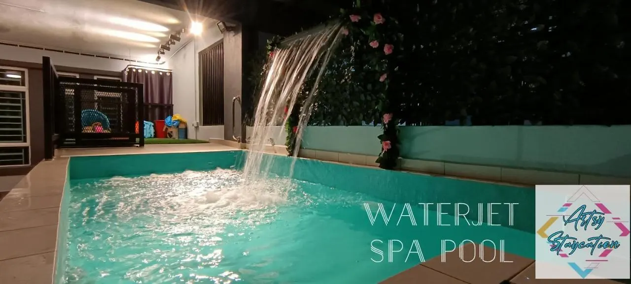 Artsy Staycation Malacca Holiday home